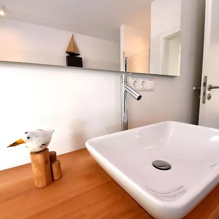 Steuerbord 2 Im Haus Quartier Sellin (Rugen)