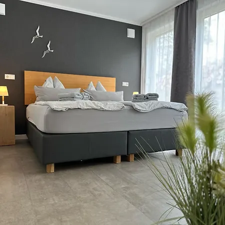 Steuerbord 2 Im Haus Quartier * Sellin (Rugen)